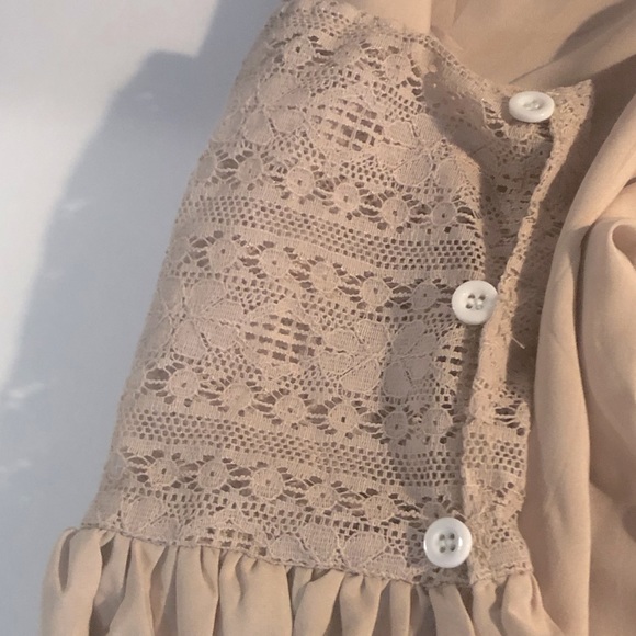 Sheilay long sleeve ruffle lace Bohemian prairie peasant top Tan Plus size 3X - Picture 11 of 13